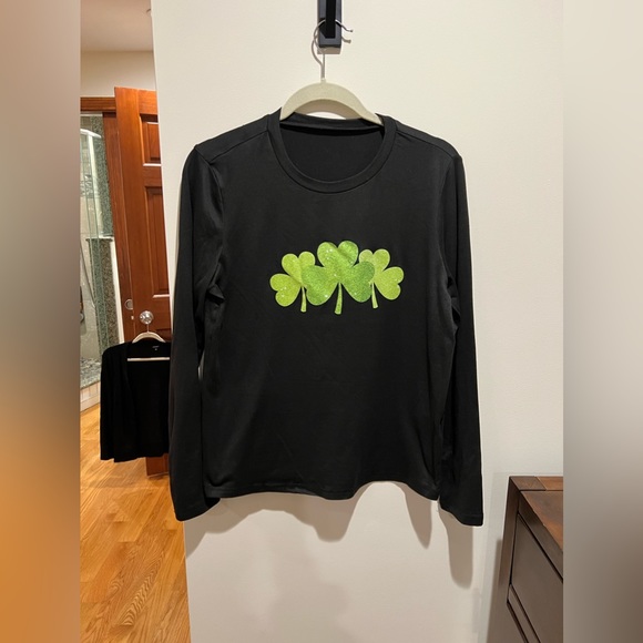 Good Luck Crew neck Tee shirt - Picture 4 of 4